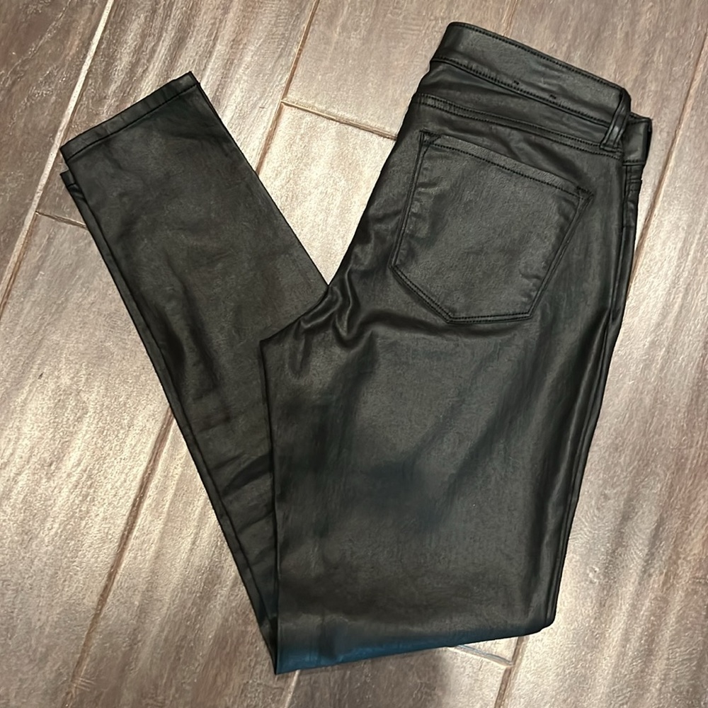 NWOT Banana Republic Skinny Fit coated jeans